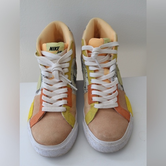 NIKE SB ZOOM BLAZER MID PREMIUM MELON TINT-CITRON TINT-WHITE SZ 5 [DM0859-800] - Picture 8 of 12
